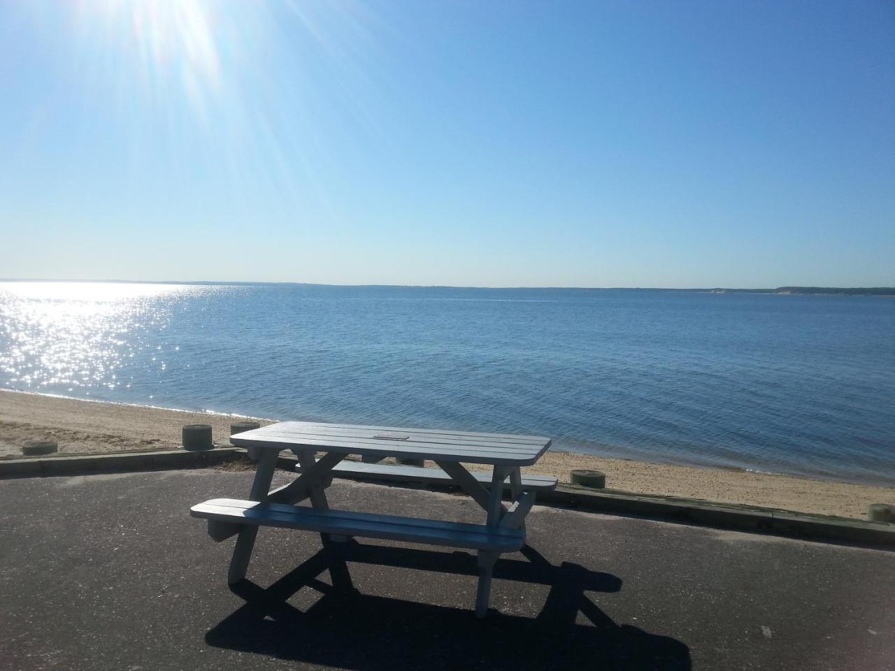 South Jamesport Bay Breeze Inn المظهر الخارجي الصورة